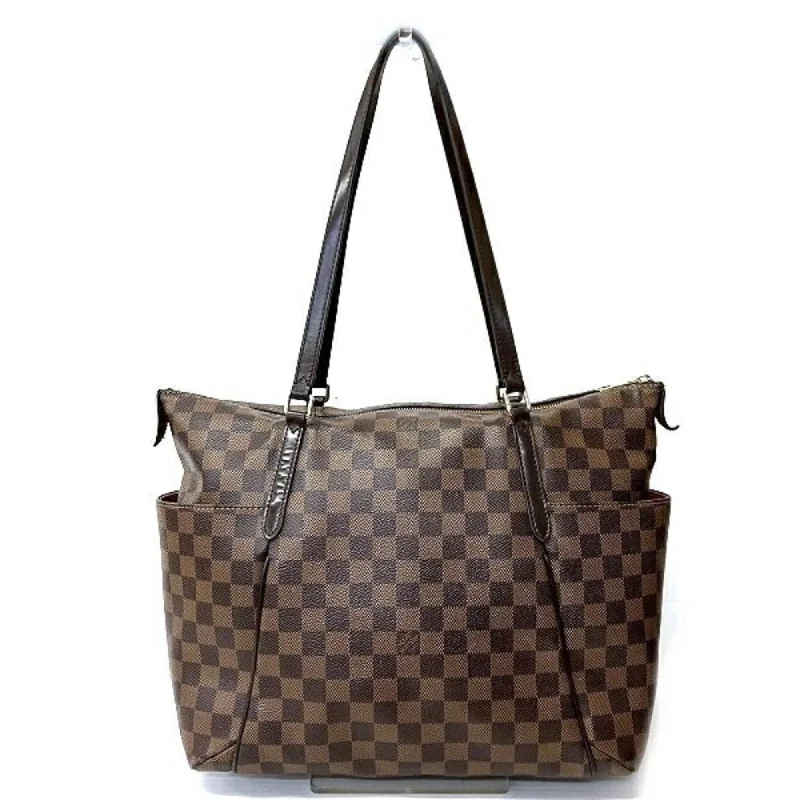 Handle bags with metallic finishes for shine -Louis Vuitton  Pvc Tote Bag (Pre-Owned)