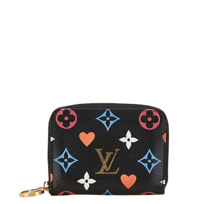 Handle bags with zipper tops for security -Louis Vuitton Monogram  Monogram Noir Leather Pvc Clutch Bag (Pre-Owned)