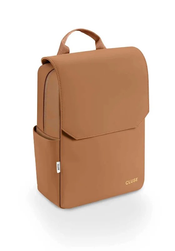 Laptop-friendly backpack for tech-savvy travelers -Cluse Le Nuitée Petite Backpack, Camel