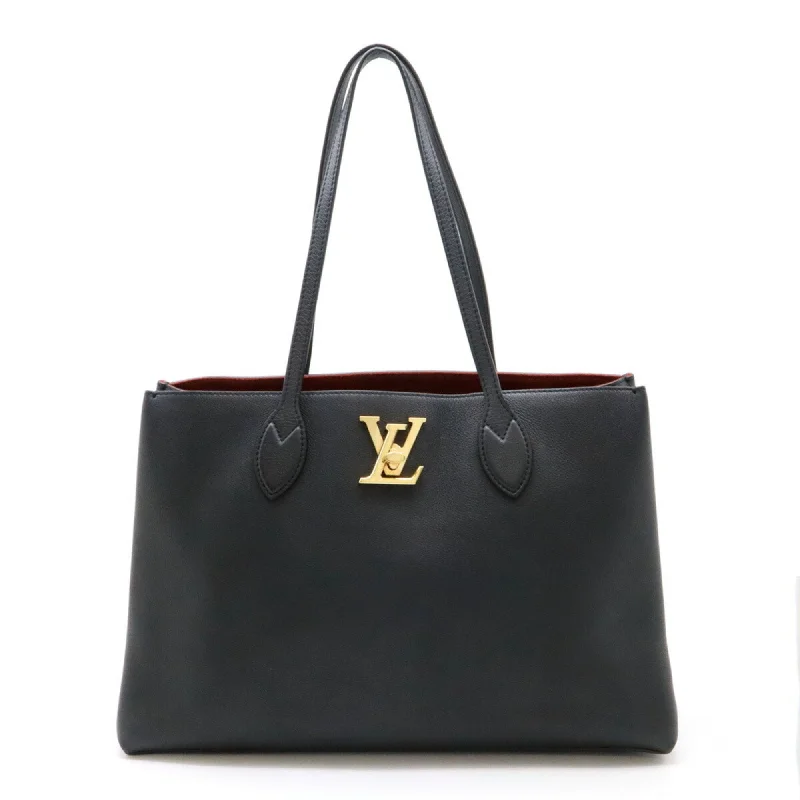 Handle bags with soft velvet for luxury -Louis Vuitton  Noir Leather Shoulder Bag Tote Bag (Pre-Owned)