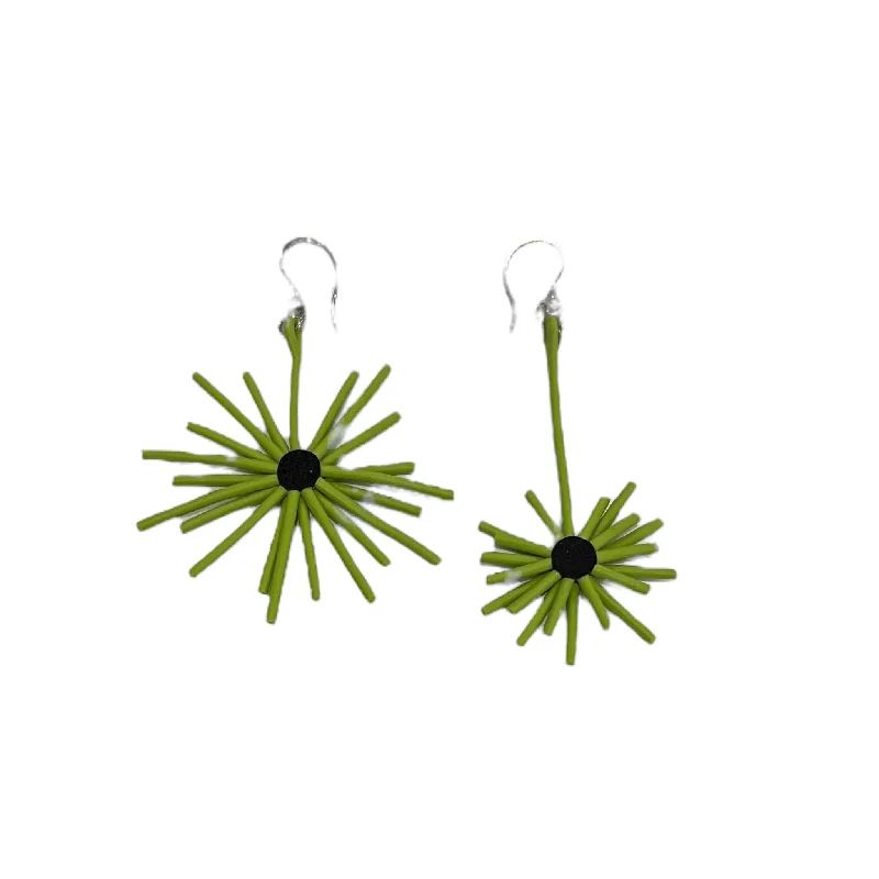 Drop Earrings with Leaf Motifs -HOSHI EARRINGS