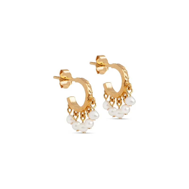 Best hoop earrings with oval shapes for a unique and elongated design-Earring, Astrid