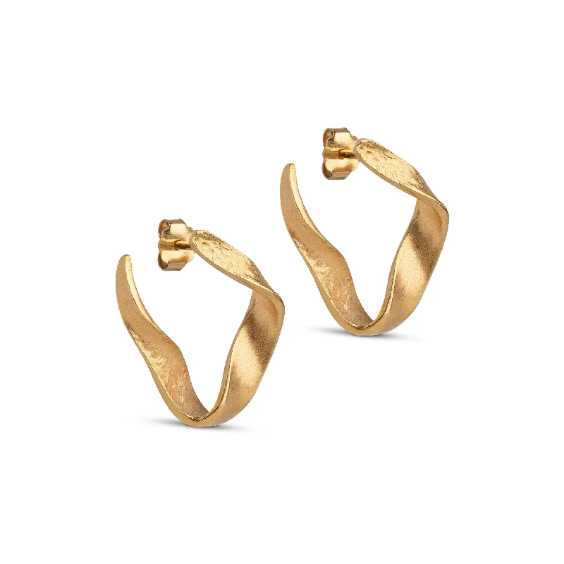 Best hoop earrings with delicate chain details for a trendy and stylish design-Earring, Dalia