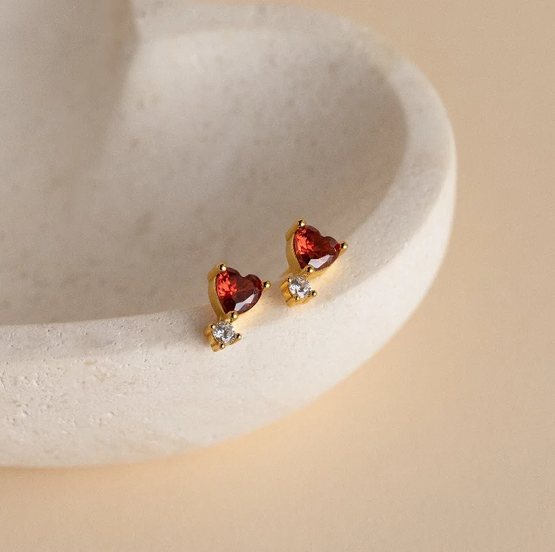 Hoop earrings with multi-tone finishes for a colorful and layered effect-Garnet Heart Studs