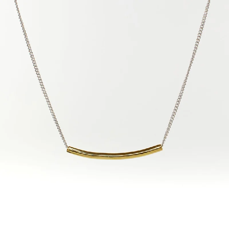 Beautiful necklaces and pendants with diamond halo settings for extra brilliance-Gold Vermeil Curved Kebaikan Necklace